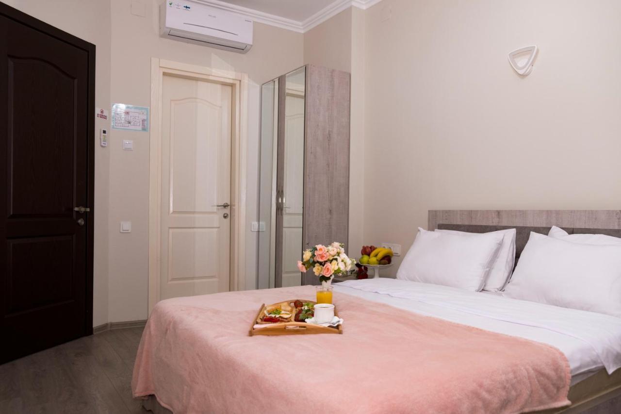 Art Hotel Batumi Zewnętrze zdjęcie
