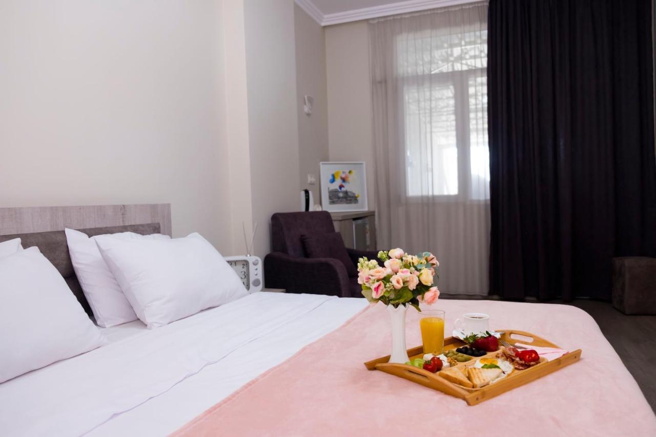 Art Hotel Batumi Zewnętrze zdjęcie